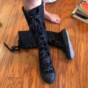 Long fabric boots with silver trimmed ribbon